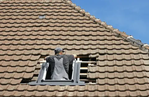 Pose de velux - Livernon